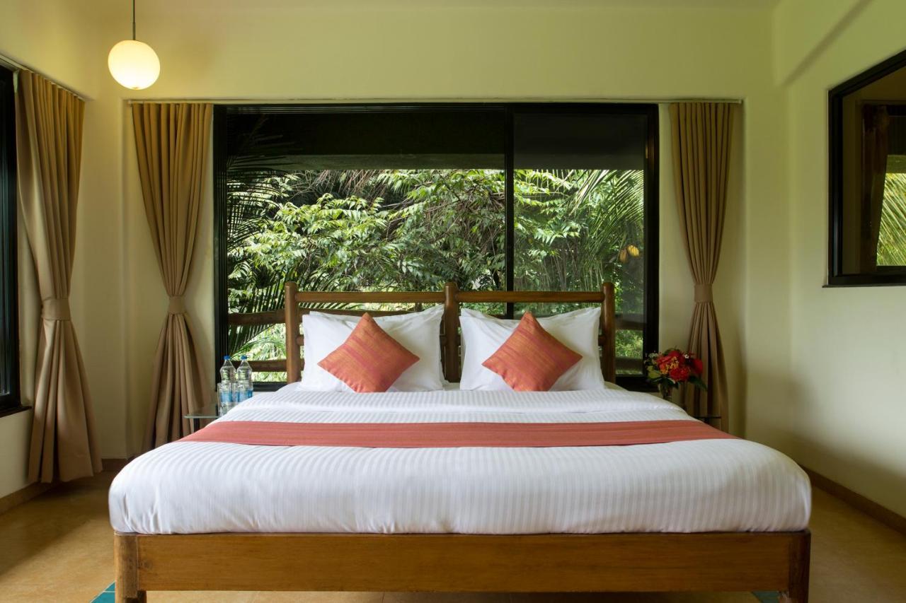 Golden Fields Resort Paud Exterior foto